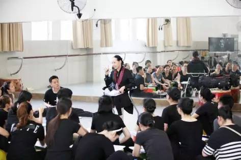 廣州地區(qū)首屆高級教師培訓(xùn)班 助力高教隊伍添磚加瓦